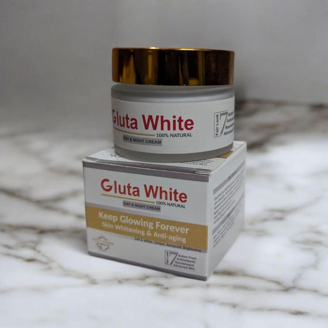 Whitening And Brightening Day And Night Cream